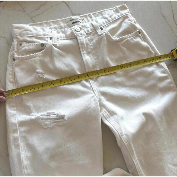 Reformation Julia High Cigarette Jean in Ivory Destroyed Wash Women’s size 27 - Picture 11 of 15